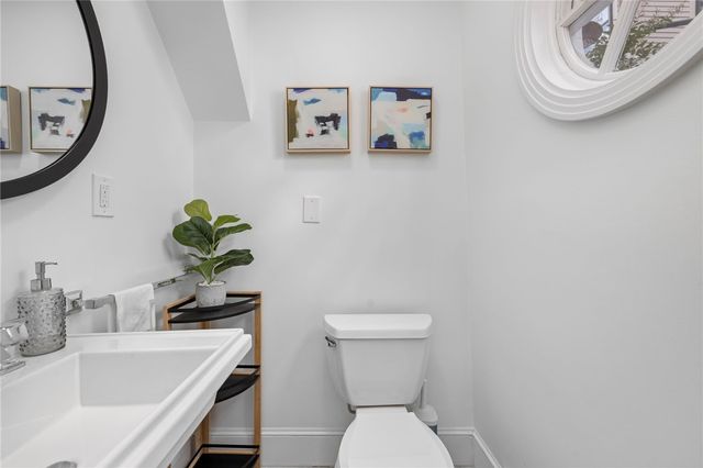 28 John Street, Newport, RI 02840