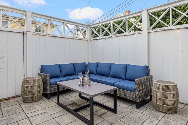 28 John Street, Newport, RI 02840