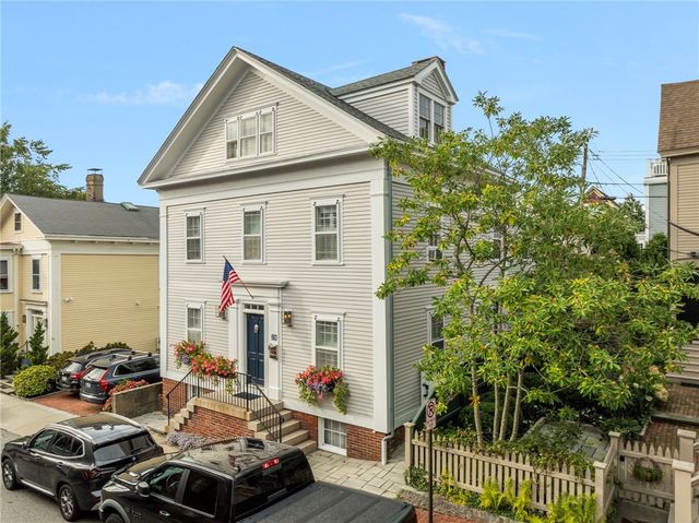 28 John Street, Newport, RI 02840