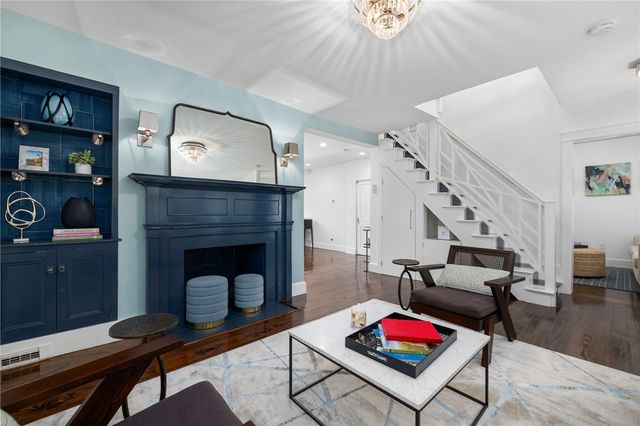 28 John Street, Newport, RI 02840