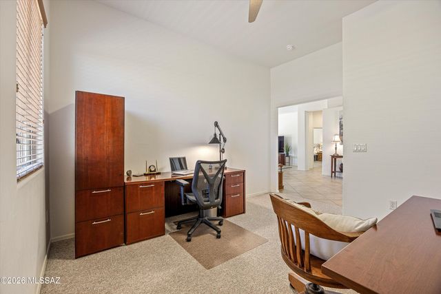 1131 W Tenniel Drive, Green Valley, AZ 85614