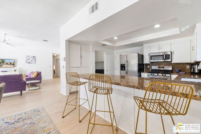 1489 E Francis Drive, Palm Springs, CA 92262