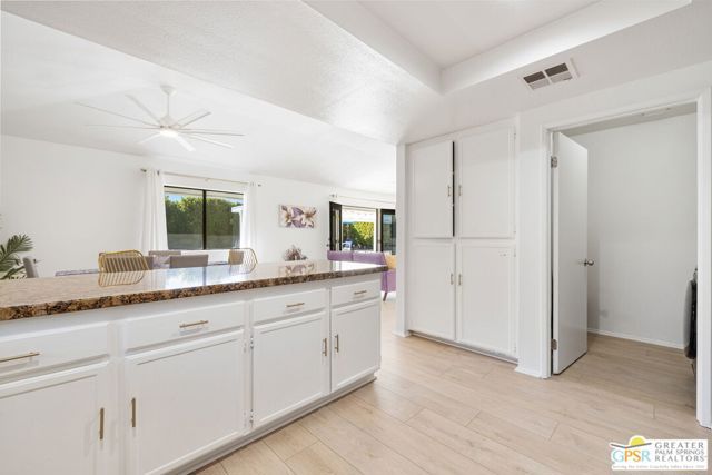 1489 E Francis Drive, Palm Springs, CA 92262