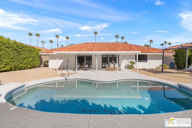 1489 E Francis Drive, Palm Springs, CA 92262