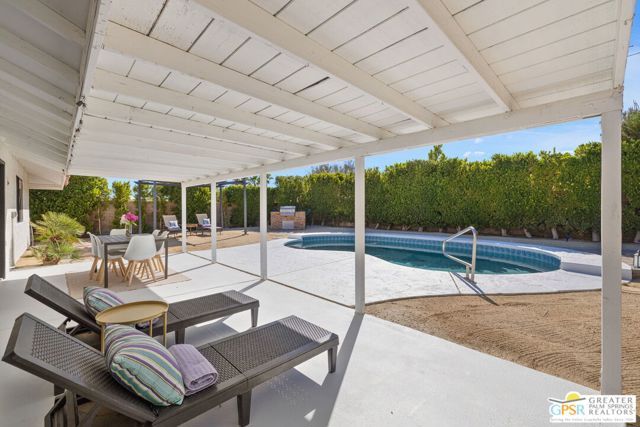 1489 E Francis Drive, Palm Springs, CA 92262