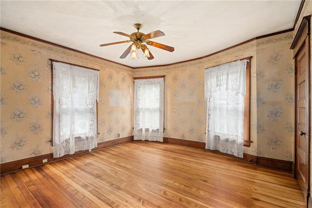 553 E Park Street, Olathe, KS 66061