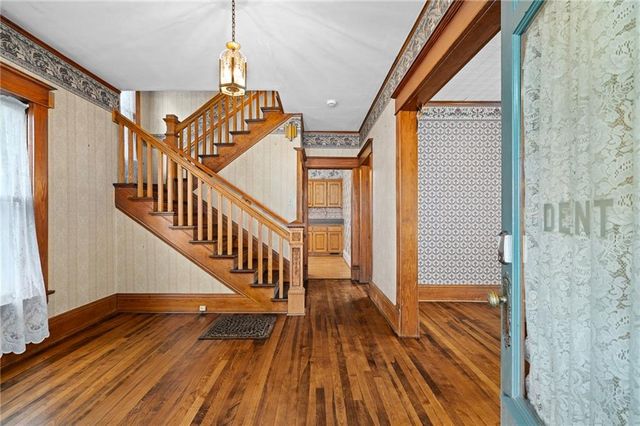 553 E Park Street, Olathe, KS 66061