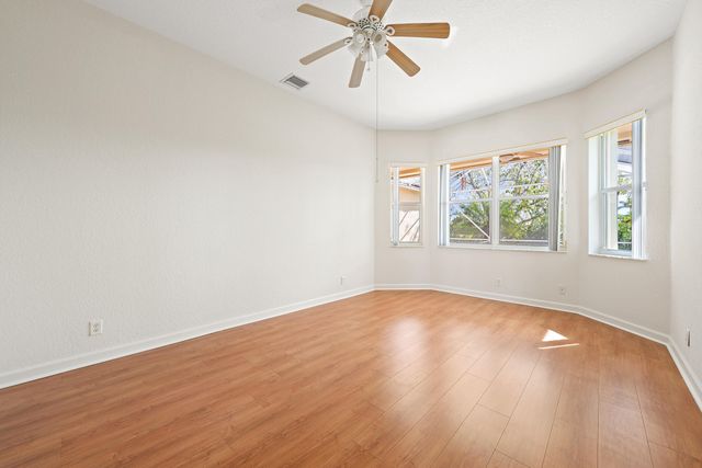 9531 Lantern Bay Circle, West Palm Beach, FL 33411