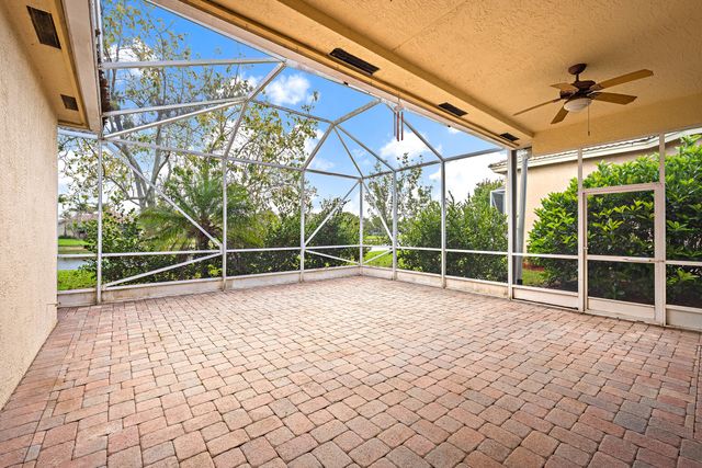 9531 Lantern Bay Circle, West Palm Beach, FL 33411