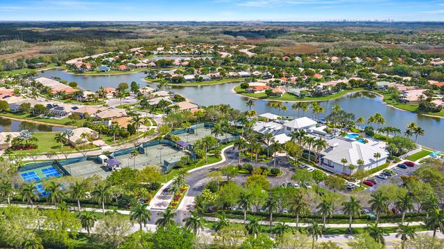 9531 Lantern Bay Circle, West Palm Beach, FL 33411