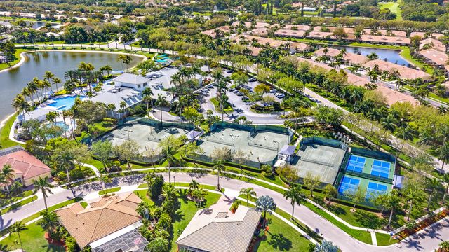 9531 Lantern Bay Circle, West Palm Beach, FL 33411