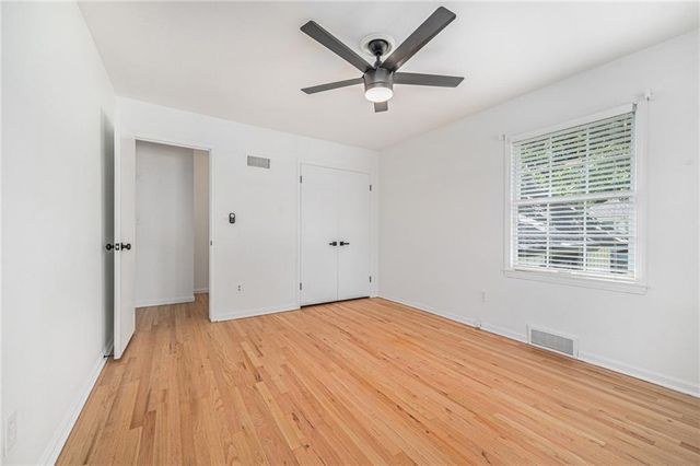 3322 W 95th Street, Leawood, KS 66206