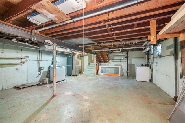 3322 W 95th Street, Leawood, KS 66206