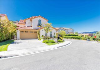 4684 Luna Court, Calabasas, CA 91302