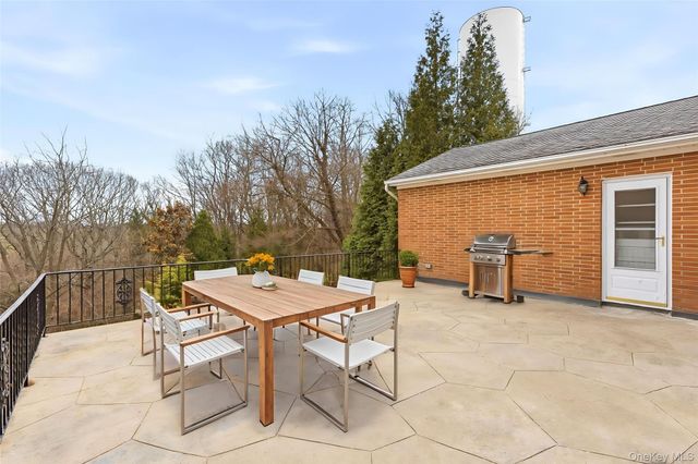 222 Park Avenue 2, West Harrison, NY 10604