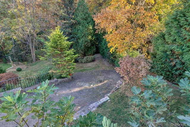 222 Park Avenue 2, West Harrison, NY 10604