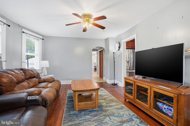 49 MAPLE AVE, Southampton, PA 18966
