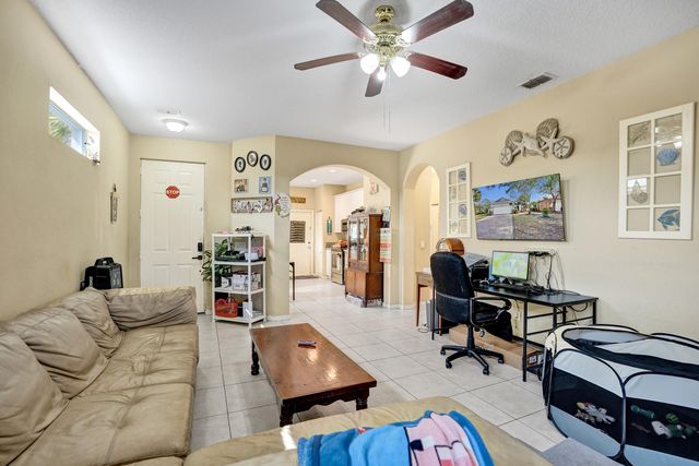 9872 SW Glenbrook Drive, Port St. Lucie, Port St Lucie, FL 34987
