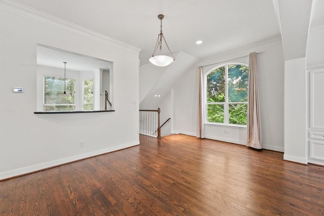 208 Hawthorne Street A, Houston, TX 77006