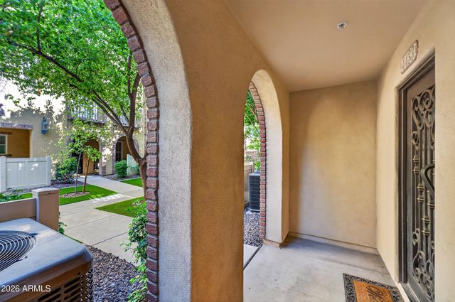 4433 N 24TH Place, Phoenix, AZ 85016