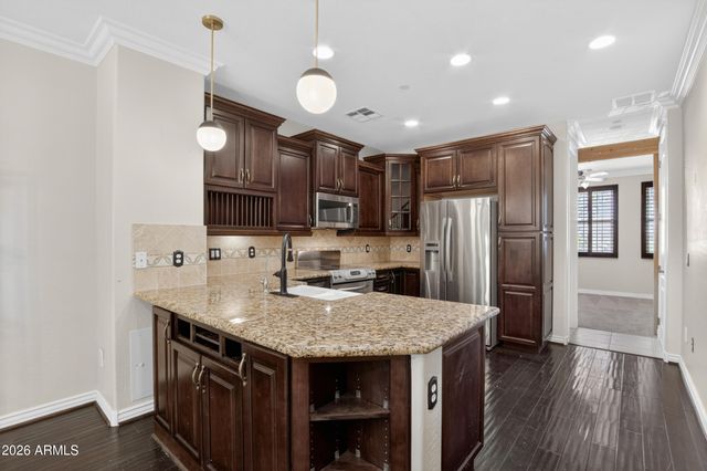 4433 N 24TH Place, Phoenix, AZ 85016