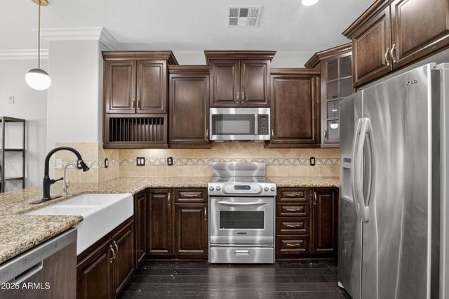 4433 N 24TH Place, Phoenix, AZ 85016