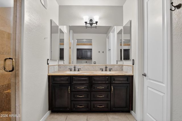 4433 N 24TH Place, Phoenix, AZ 85016