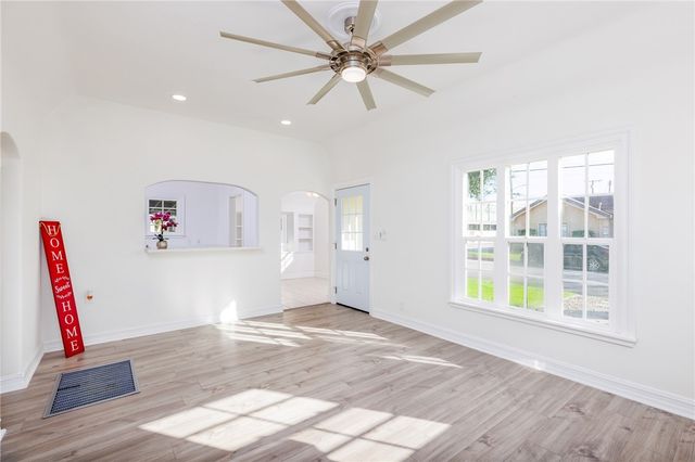 333 S 1st, Covina, CA 91723