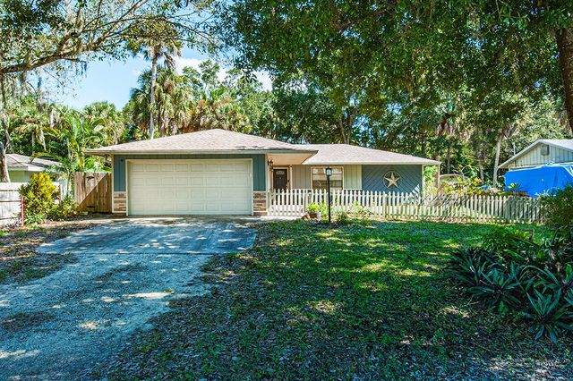 630 42nd Court, Vero Beach, FL 32968