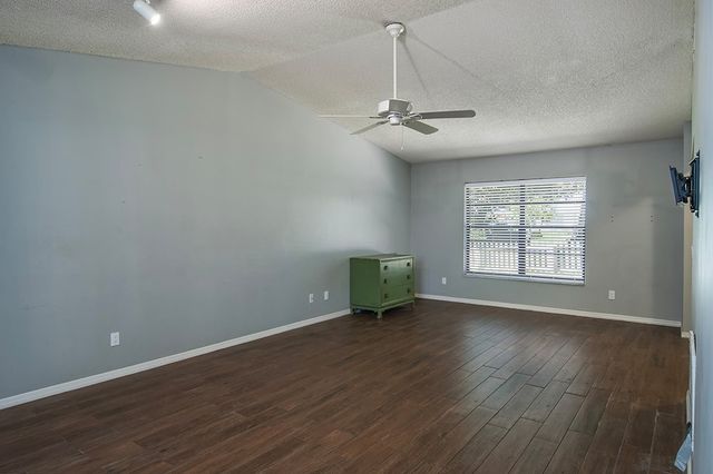 630 42nd Court, Vero Beach, FL 32968