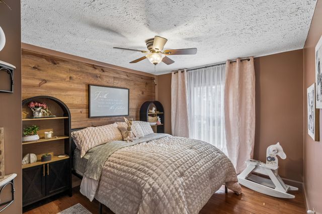 105 Sickler Rd, Hohenwald, TN 38462