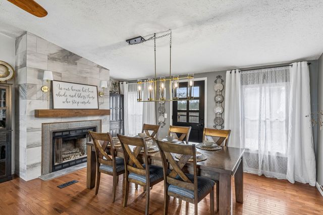 105 Sickler Rd, Hohenwald, TN 38462