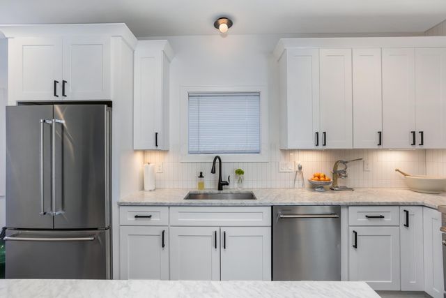 289 E Greenwood Avenue, Columbus, OH 43201