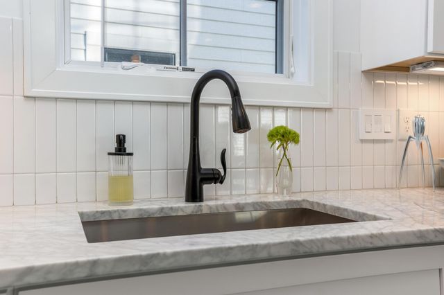 289 E Greenwood Avenue, Columbus, OH 43201