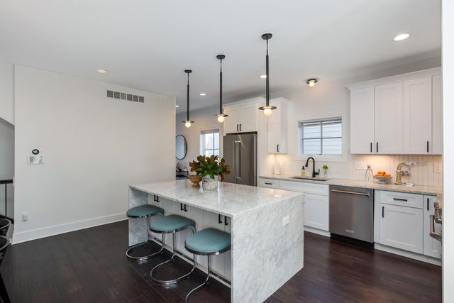 289 E Greenwood Avenue, Columbus, OH 43201