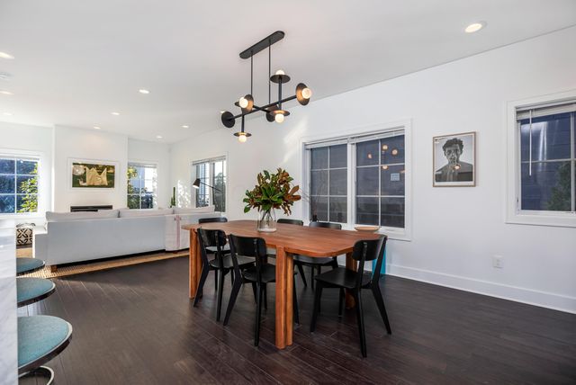 289 E Greenwood Avenue, Columbus, OH 43201