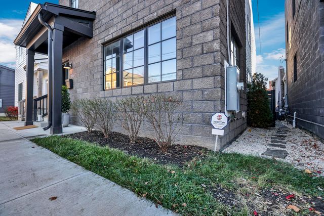 289 E Greenwood Avenue, Columbus, OH 43201