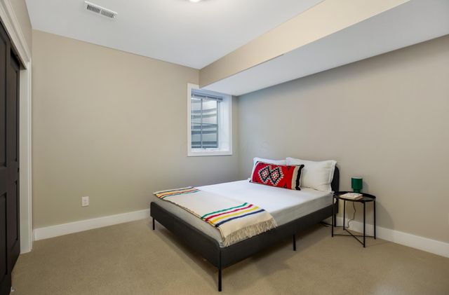 289 E Greenwood Avenue, Columbus, OH 43201