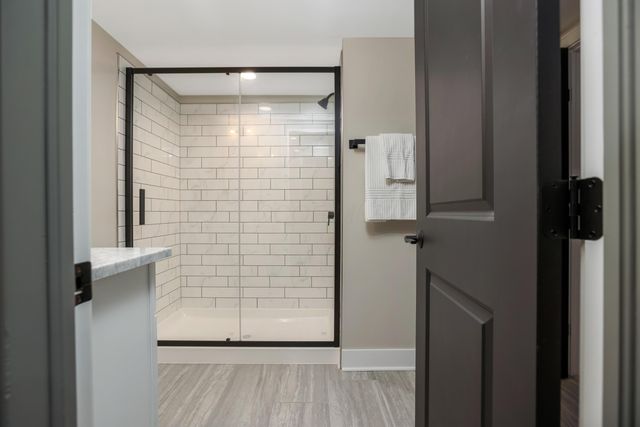 289 E Greenwood Avenue, Columbus, OH 43201