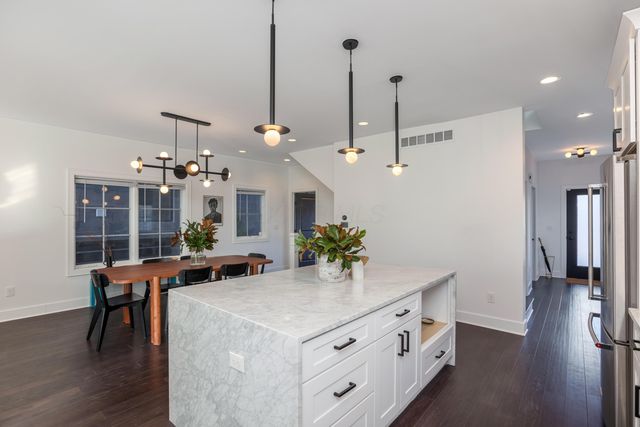 289 E Greenwood Avenue, Columbus, OH 43201