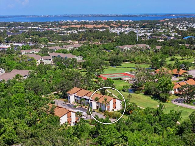 6061 FAIRWAY LANE 1411, Bradenton, FL 34210