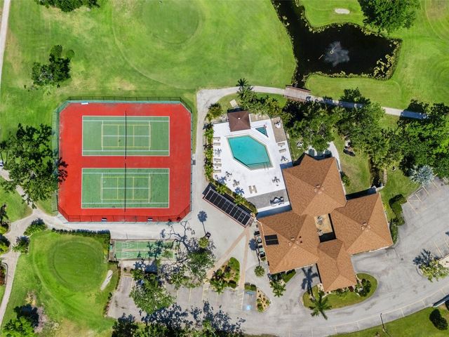 6061 FAIRWAY LANE 1411, Bradenton, FL 34210