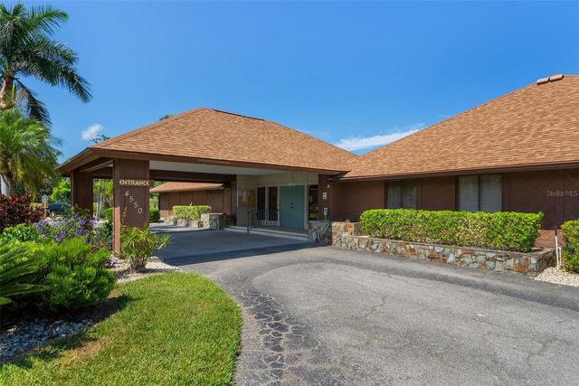 6061 FAIRWAY LANE 1411, Bradenton, FL 34210