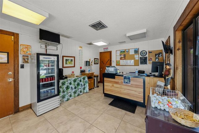 6061 FAIRWAY LANE 1411, Bradenton, FL 34210