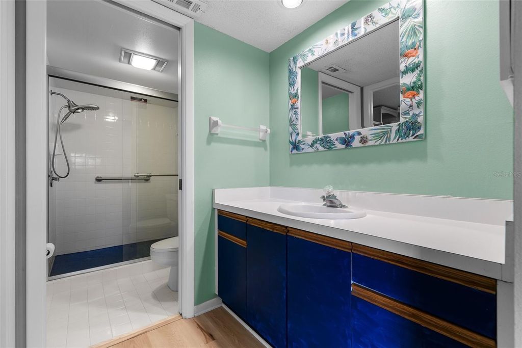 Image 23 of property listing at 6061 FAIRWAY LANE 1411, Bradenton, FL 34210