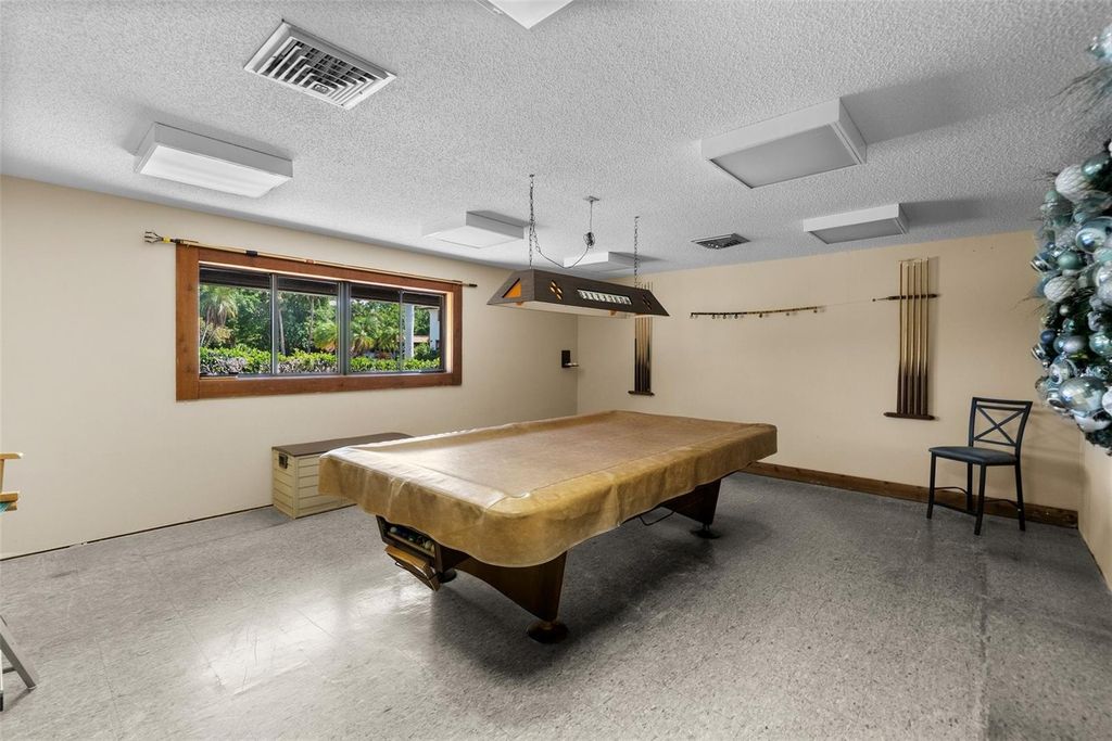 Image 46 of property listing at 6061 FAIRWAY LANE 1411, Bradenton, FL 34210