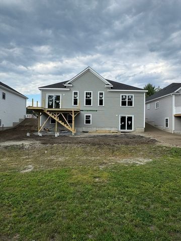 3 Coach Road, Easton, MA 02375