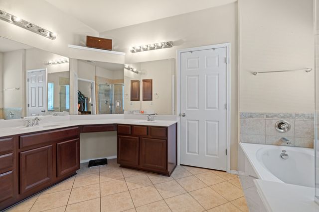 904 Amherst Drive, Desoto, TX 75115