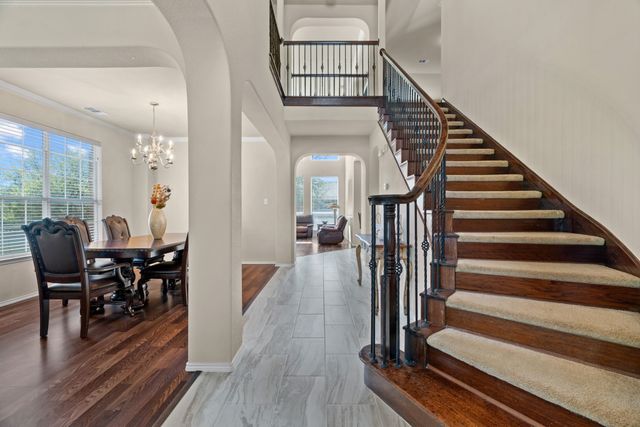 904 Amherst Drive, Desoto, TX 75115