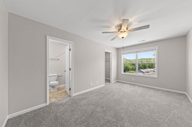 119 Davis Ridge Ln, Clarksville, TN 37040